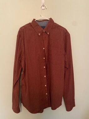 Saddlebred Men's Button-Down Shirt in Rust Plaid